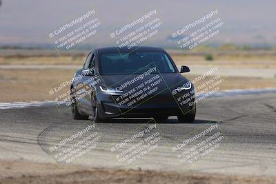 media/Sep-20-2025-Extreme Speed (Sat) [[1fcc23683c]]/Orange (Mid Intermediate)/Session 2 (Sunrise)/